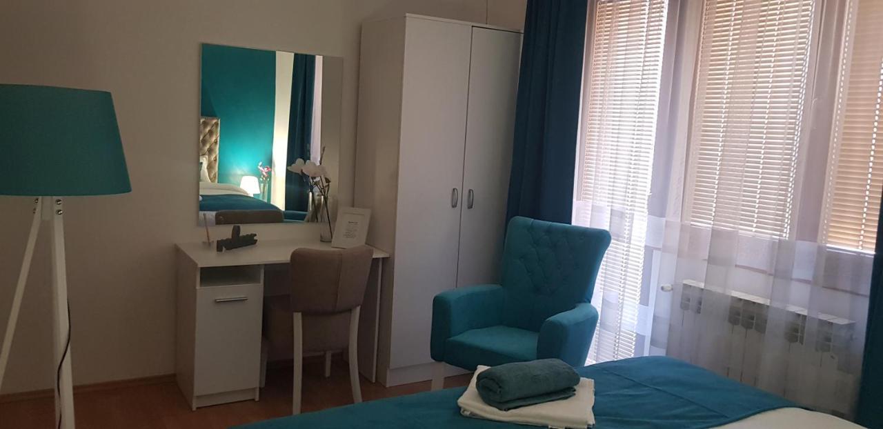 Apartman Lara *