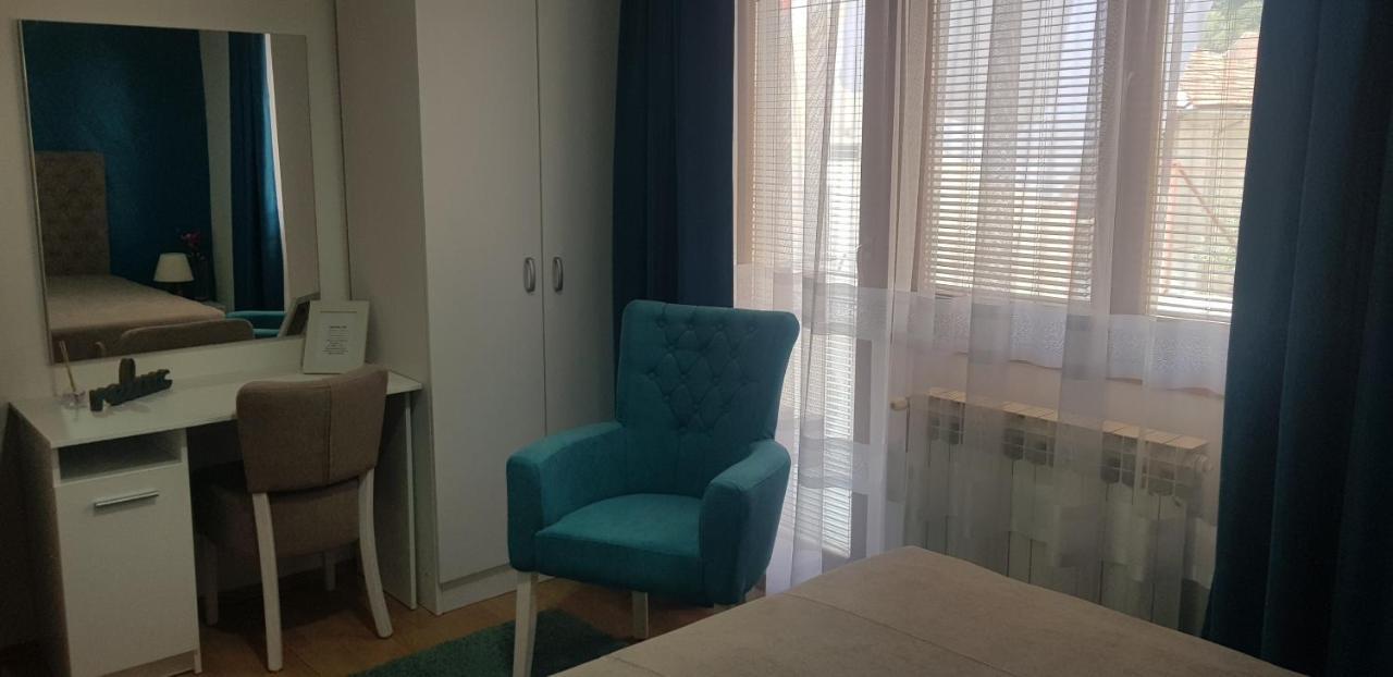 Apartman Lara * Foca